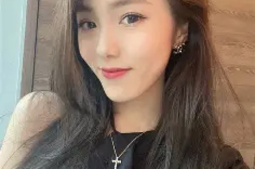 她是知名女星10年前拍戏中途意外怀孕今45岁孩子生父仍是谜